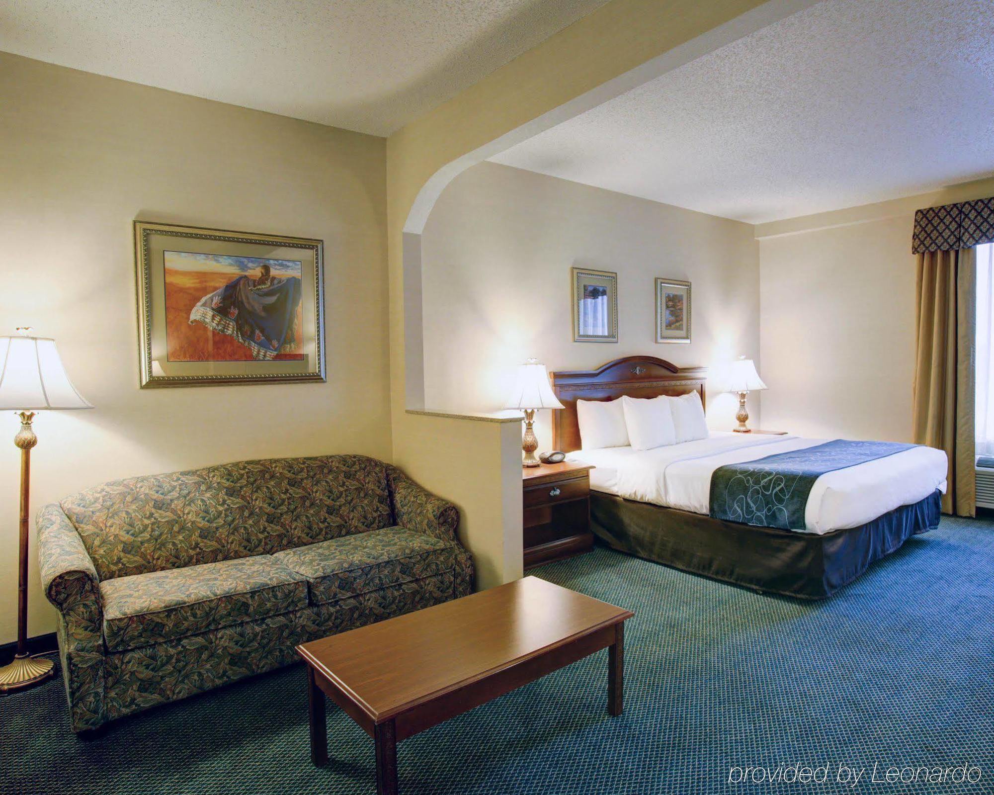Comfort Suites Waco Near University Area Ngoại thất bức ảnh
