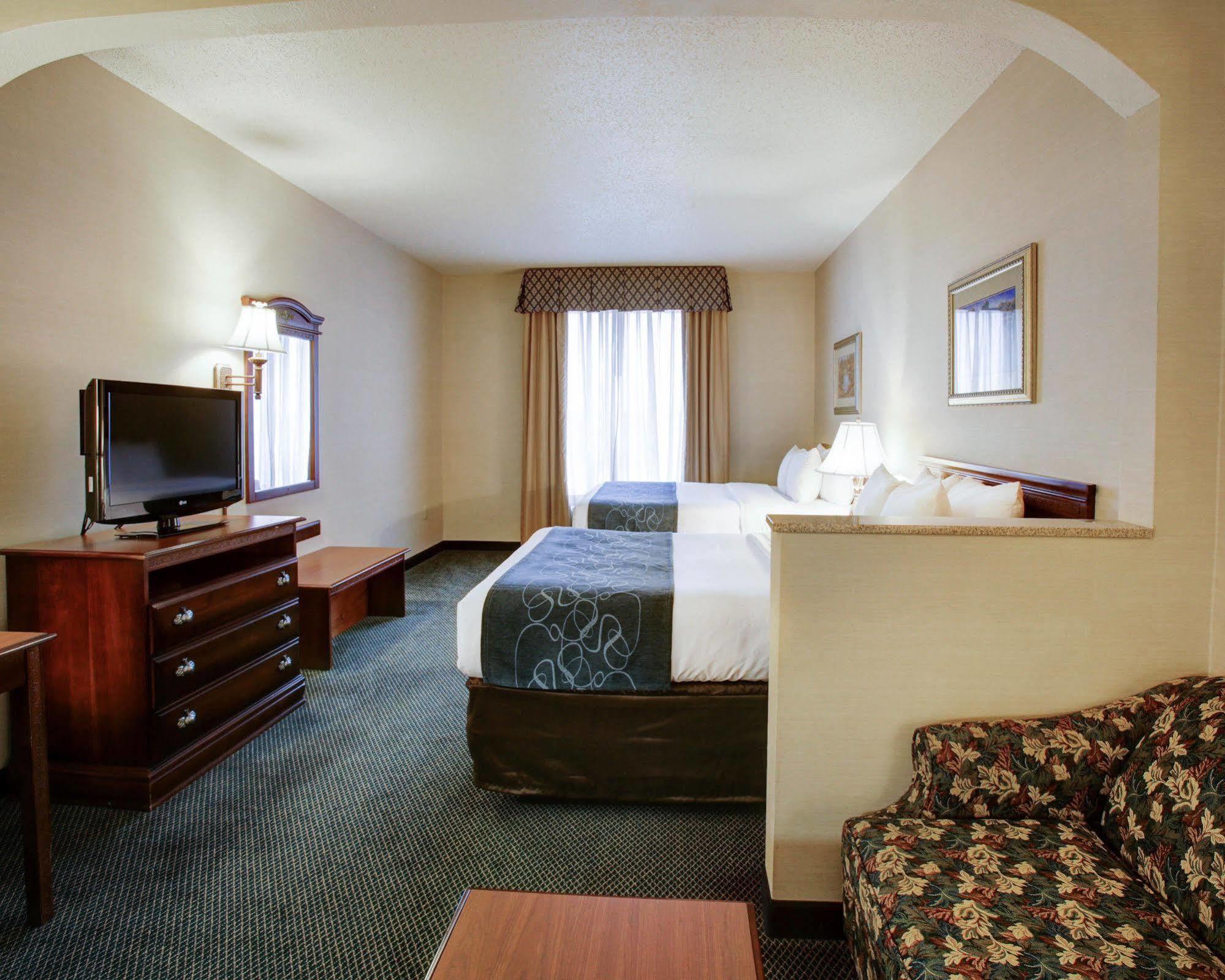 Comfort Suites Waco Near University Area Ngoại thất bức ảnh
